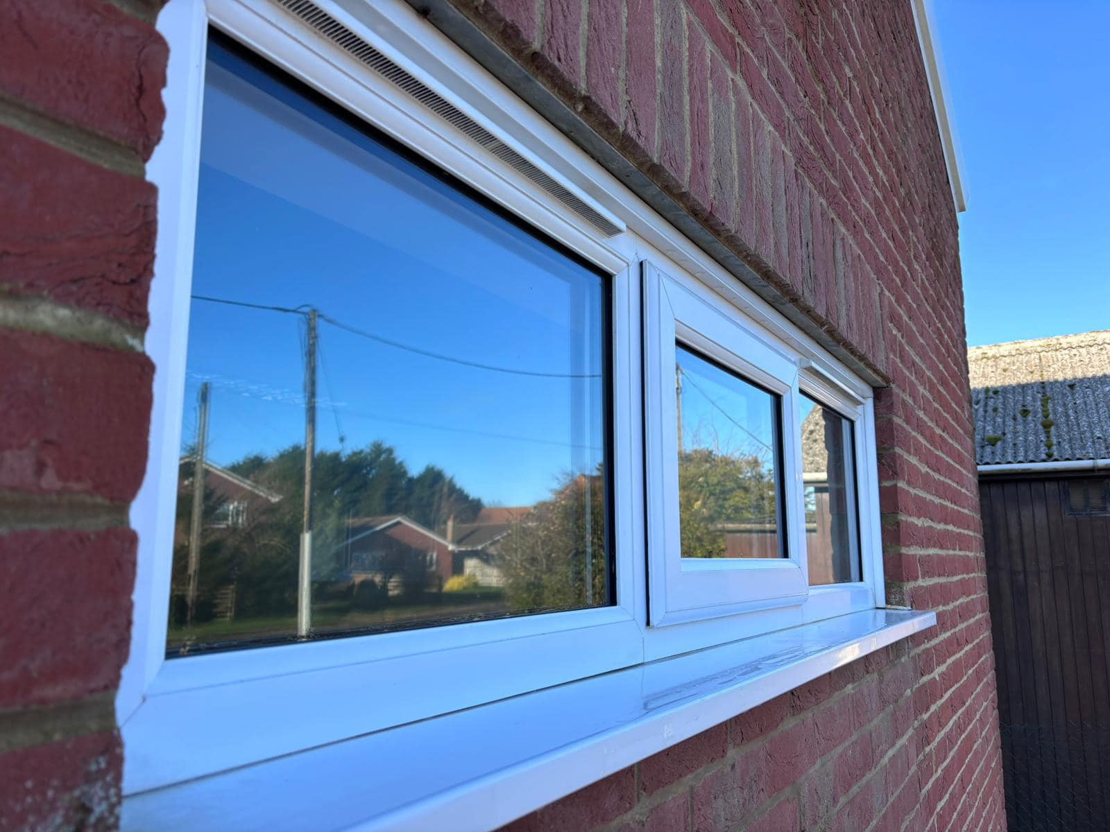 Clean Window Frames